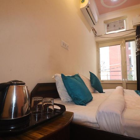 Triple One Hotel Tapovan Rishikesh,Near Laxman Jhula Esterno foto