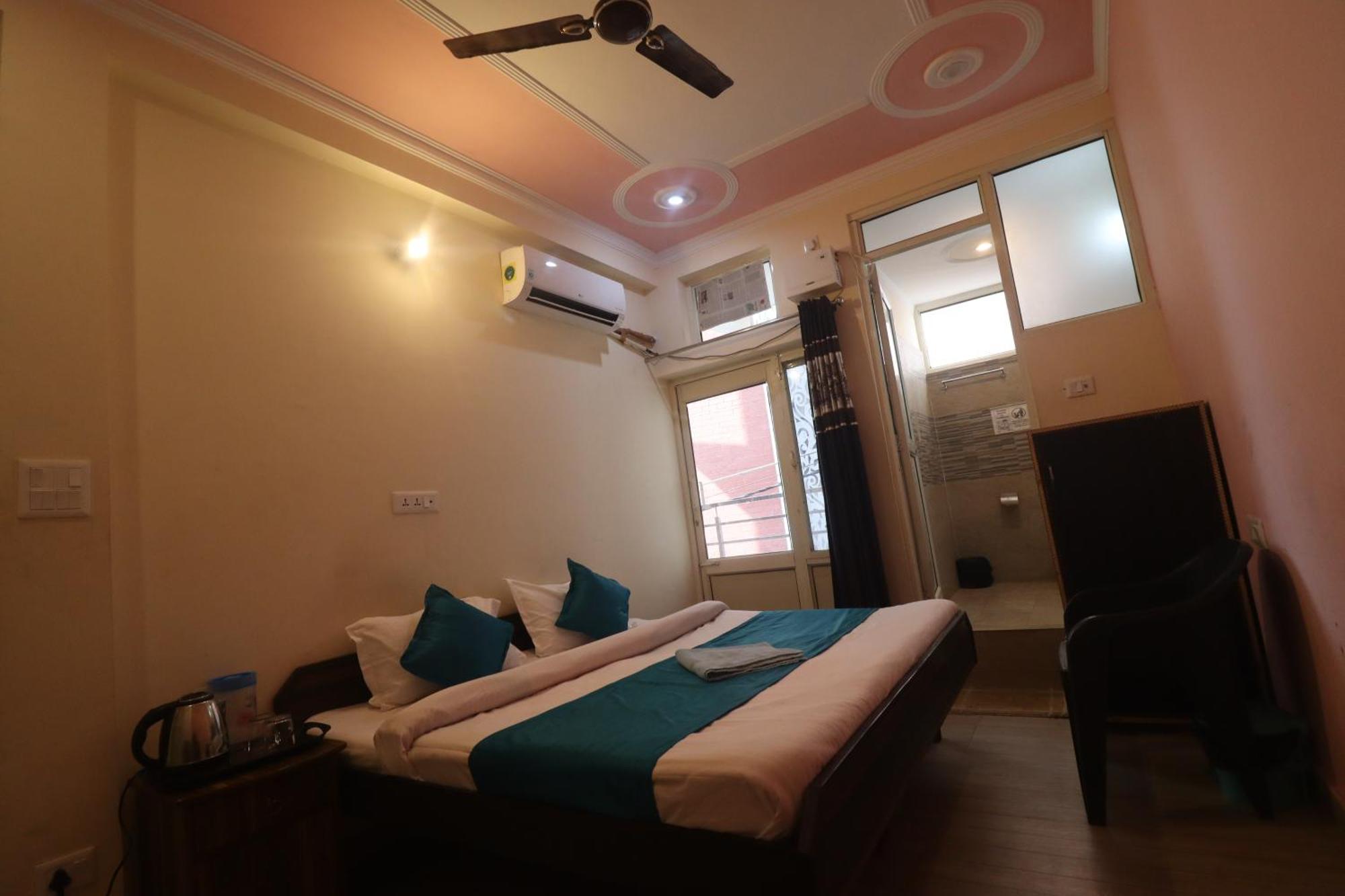 Triple One Hotel Tapovan Rishikesh,Near Laxman Jhula Esterno foto