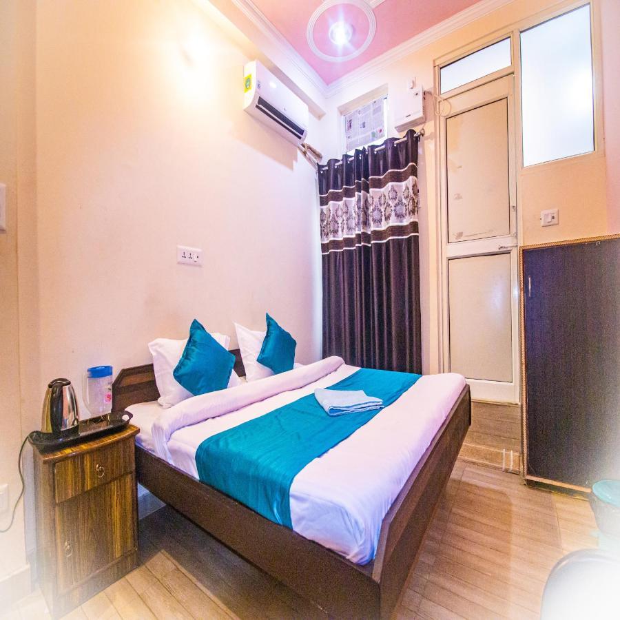 Triple One Hotel Tapovan Rishikesh,Near Laxman Jhula Esterno foto
