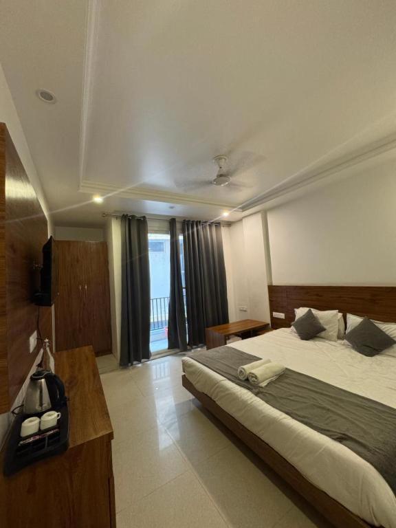Triple One Hotel Tapovan Rishikesh,Near Laxman Jhula Esterno foto